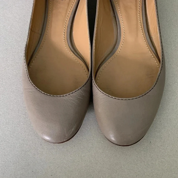 EUC womens CHLOE BALLET FLATS WITH ANKLE STRAP in taupe size 8.5 - Picture 7 of 14